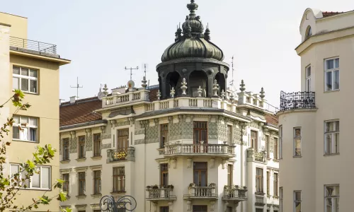 B018 Nájemní dům Eduarda Tilla 